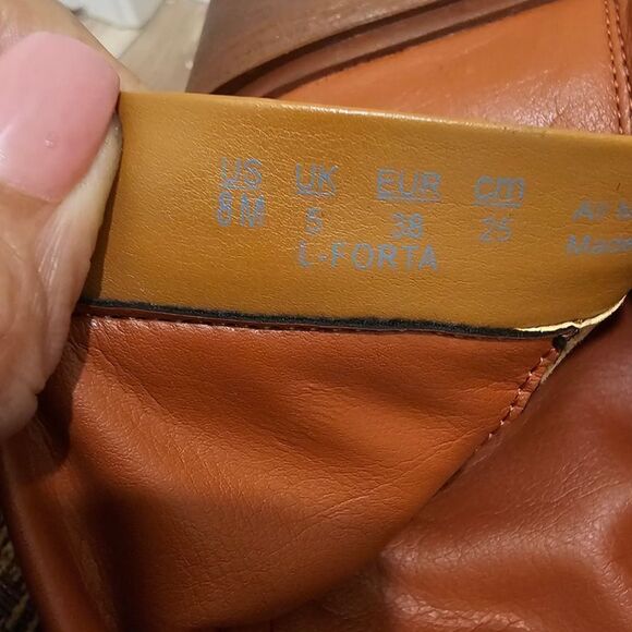 NWOT Franco Sarto Leather Tan Ankle Boots Size 8 - Picture 9 of 9